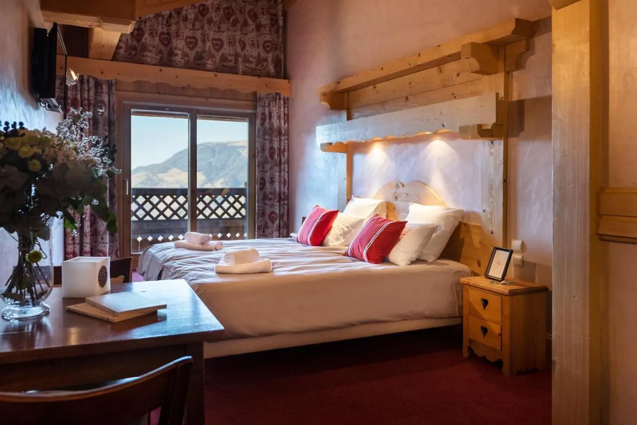 Terresens - Les Cascades Hotel Courchevel