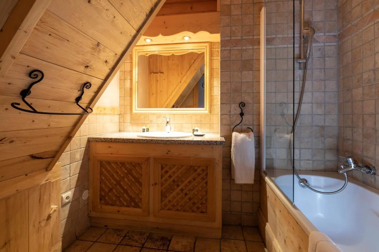 Terresens - Les Cascades Hotel Courchevel