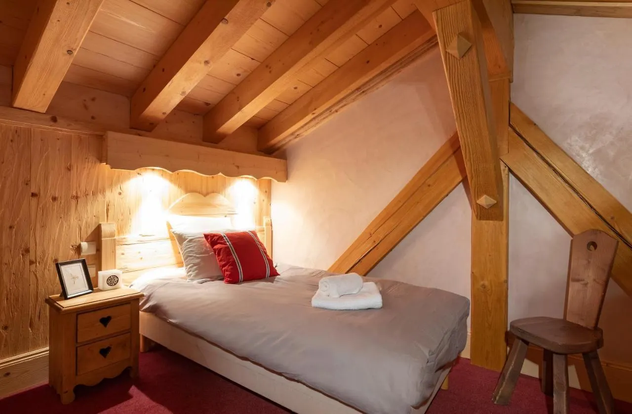 Terresens - Les Cascades Hotel Courchevel 2*,  France